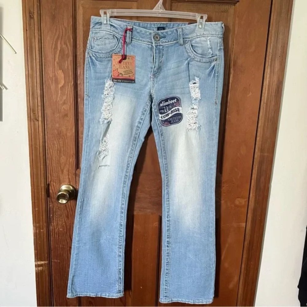 Amethyst LowRise Bootcut Light Blue Jeans Size 11